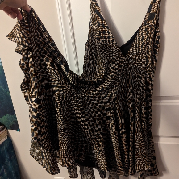 Fun Patterned Dress - Picture 3 of 4